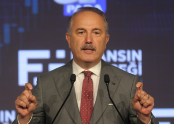 VakıfBank “kaynaklarıyla” sektöre yeni rota çiziyor