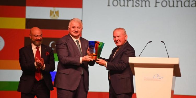 Türk Hava Yolları, “Akdeniz Turizm Ödülü’’nün Sahibi Oldu