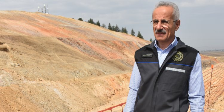 Çığır açan projelerle dünyanın dikkatini çektik