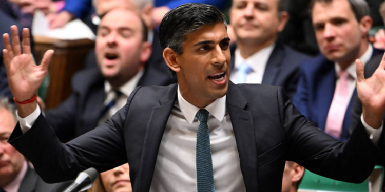 İngiltere ülkeye yatırım için şirketleri takipte