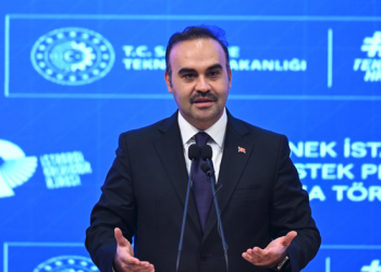 Tam bağımsız Türkiye misyonuna sahibiz