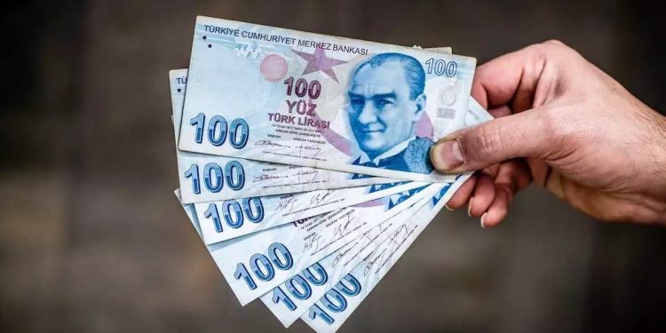 Moody’s sıkı parasal duruş için göz kırptı