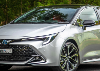 Toyota Corolla Hatchback artık online satılıyor