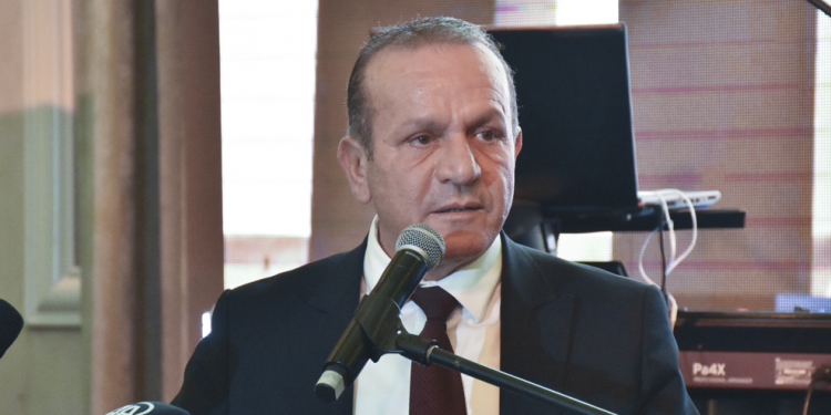 Topraklarımızı satarak değil koruyarak güçlü olabiliriz