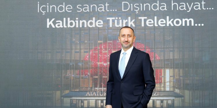 Türk Telekom 2024’te dijital dönüşüme odaklanacak