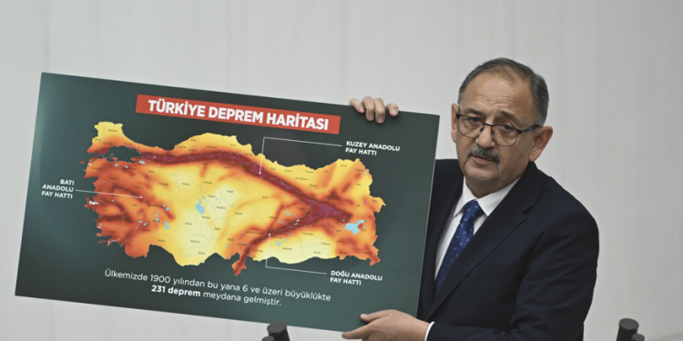 Yüzyılın dönüşümü için kollarımızı sıvadık