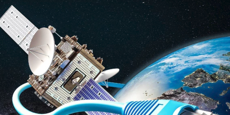 Uydu sektörü üretim altyapısına odaklandı