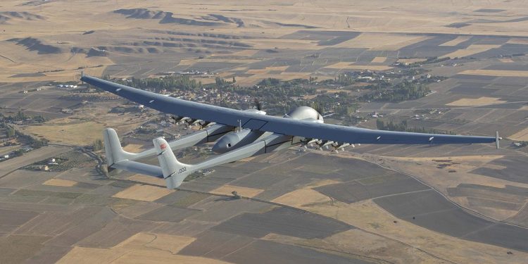 Milli İHA AKSUNGUR yeni görevlere hazırlanıyor