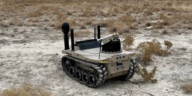 İnsansız hava aracı kar çamur dinlemiyor