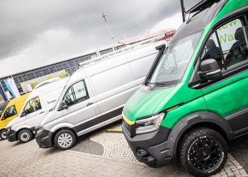 Birleşik Krallık ile hafif ticari “ağırlık” kazandı