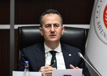 Savunma sanayisi bayrağı üst seviyelere çıkarıyor