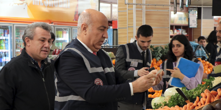 Ramazan için tezgah ve reyonlar  sıkı takibe alındı