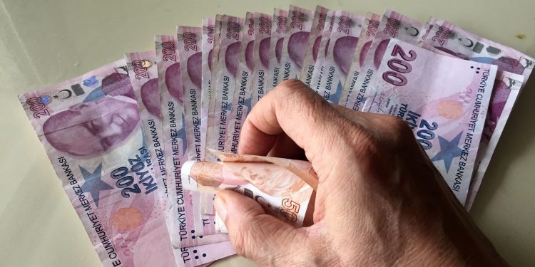 Türk Eximbank kanalıyla ticaret canlandırılacak