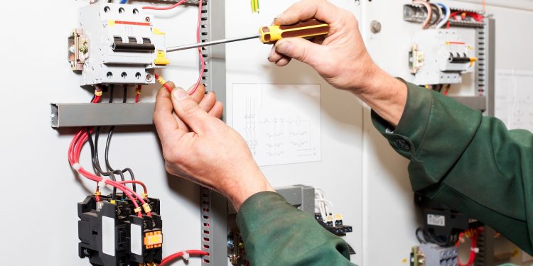 Elektrik desteği alana güvence bedeli de yok