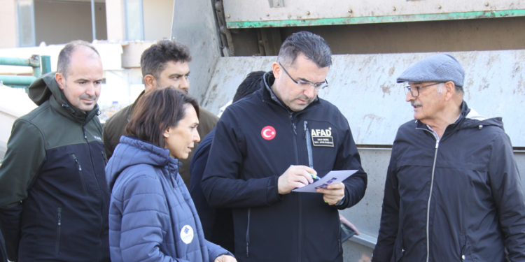 390 bin hak sahibine konutunu  vermek için seferber olduk