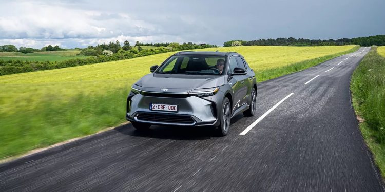 Toyota Avrupa ilk çeyrekte yüzde 10 büyümeye imza attı