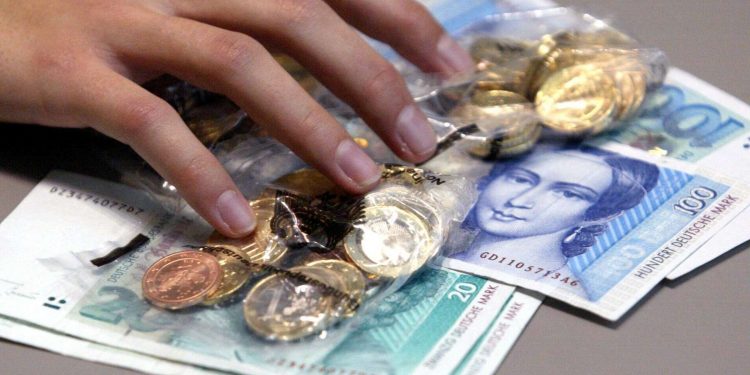 Almanya ekonomisi büyümeye kilitlendi