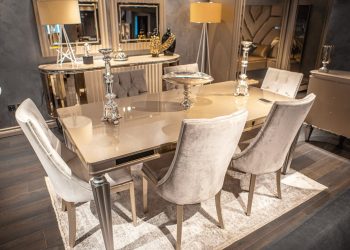 Mobilyanın başkenti “evleneceklere” kapı açtı