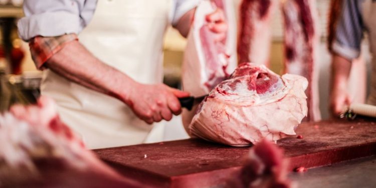 Kırmızı et üretimi  yıllık  2,4 milyon tona ulaştı