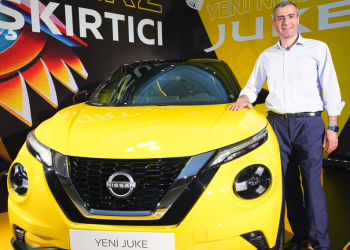 Yeni Nissan JUKE ikonik   rengi ile Türkiye’de