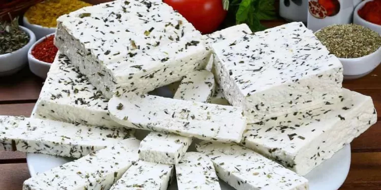 Otlu peyniri tadını  kaçırmasına set çekildi