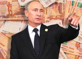 “AB üyelik sürecinde  ikiyüzlü davranıyor”