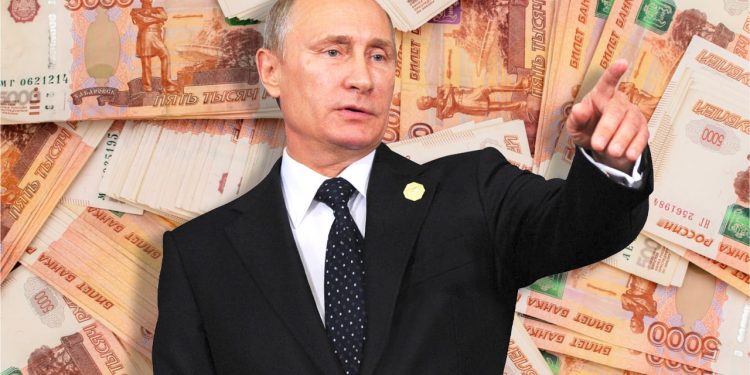 “AB üyelik sürecinde  ikiyüzlü davranıyor”