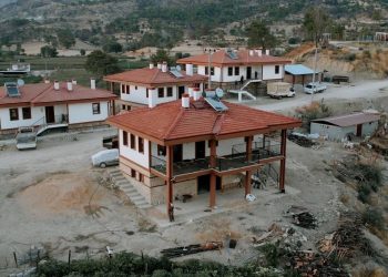 Manavgat’ta 788 konutluk teslimat tamamlandı