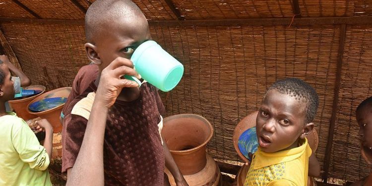 Dünyanın en fakir ülkesi “zenginliğin” üstünde oturuyor