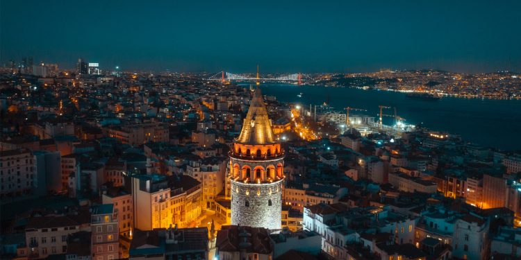 Avrupa yakası elektrik tüketiminde rekorlar kırdı