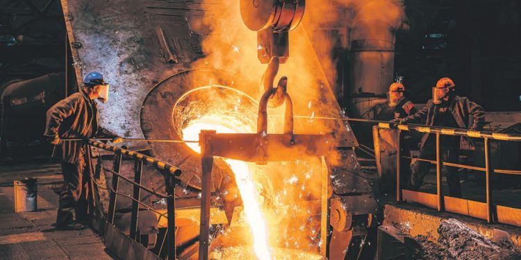 Demir-çelik sektörü kötü gidişatı frenledi