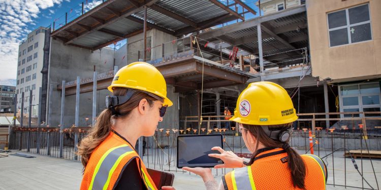 İnşaat sektöründe çalışan sayısı 99 ayın zirvesinde