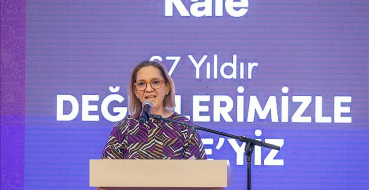 Kale Grubu 1 günde 2 temel birden attı