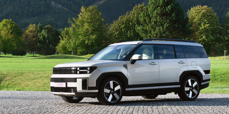 Hyundai, Yeni SANTA FE’nin Türkiye satışına hazırlanıyor