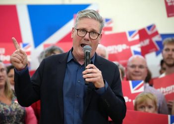 İngiliz ekonomisi ekimde “acı reçeteye” hazırlanıyor