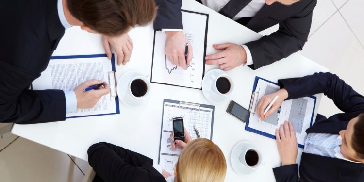 Gelişmiş ekonomiler işsizlik kıskacında