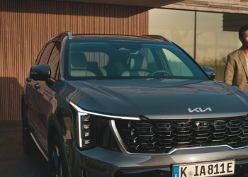 Kia Sorento yenilenen  yüzüyle Türkiye’de!