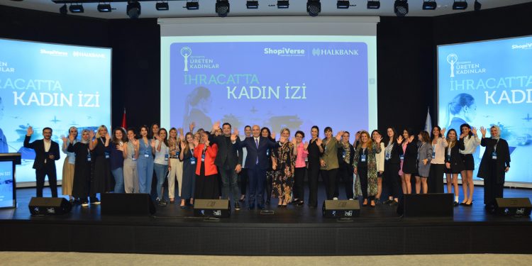 Kadın girişimcilere yeni kapılar aralandı