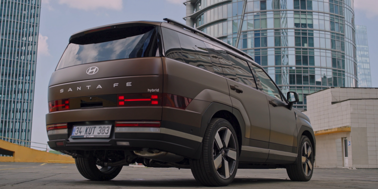 Hyundai Yeni SANTA FE Tamamen yenilendi