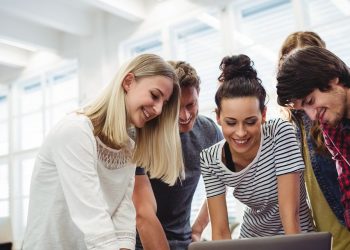 Z kuşağı iş mi bulamıyor yoksa işi mi beğenmiyor?