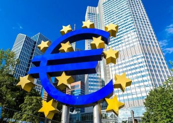 Avrupa’nın ekonomik sarmalı kısıtlama sürecine bağlı