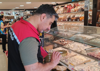 Helaline uygunluk için  resmi denetim devrede