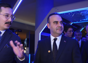 Rüzgara yapılan yatırım  ülkeyi üst sev iyeye çıkarır