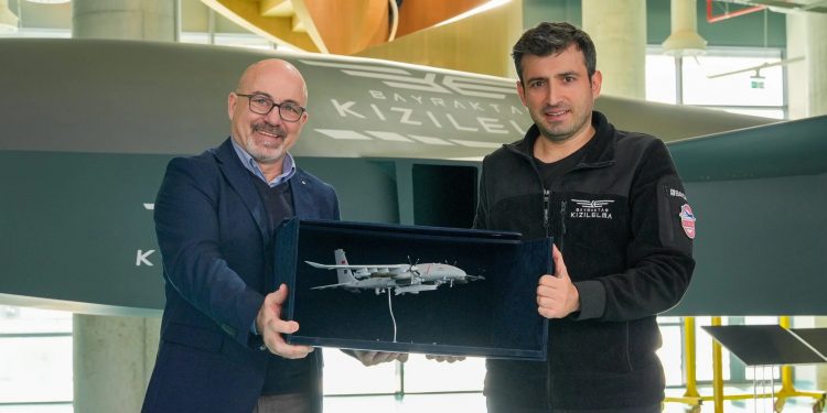 Baykar-İtalyan ortaklığı ilgiyle takip ediliyor