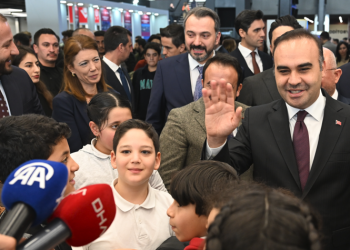 Üreten ve geliştiren neslin önünü açmak için çalışıyoruz