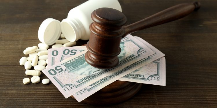 MÜSİAD sağlık sektöründe “bağımlılığı” masaya yatırdı