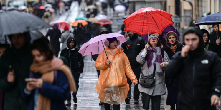 Türkiye’de yaşlı nüfus artarken ortanca yaş yükselişte