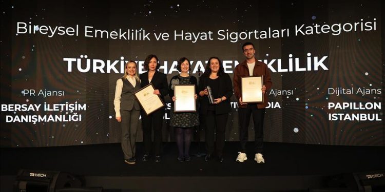 Türkiye Hayat Emeklilik “Yılın İtibarlısı” seçildi