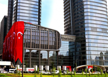 Ziraat Bankası’ndan sürdürülebilirlik temalı rekor sendikasyon