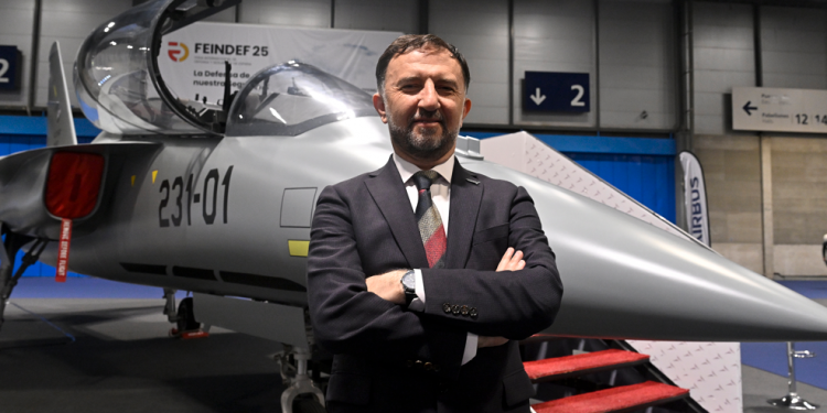 Havacılık başarısını daha üst seviyelere taşıyor